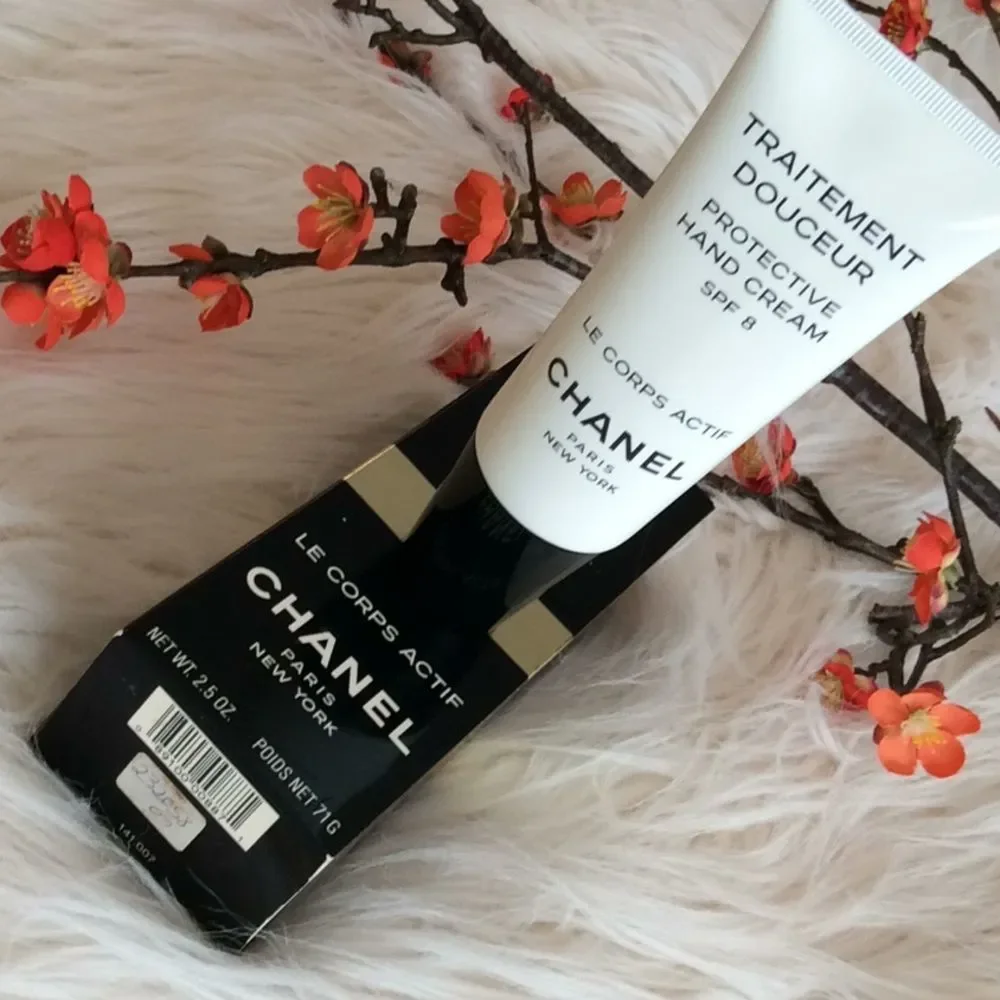 💞CHANEL Paris New York 💞protective hand cream - Picture 5 of 8